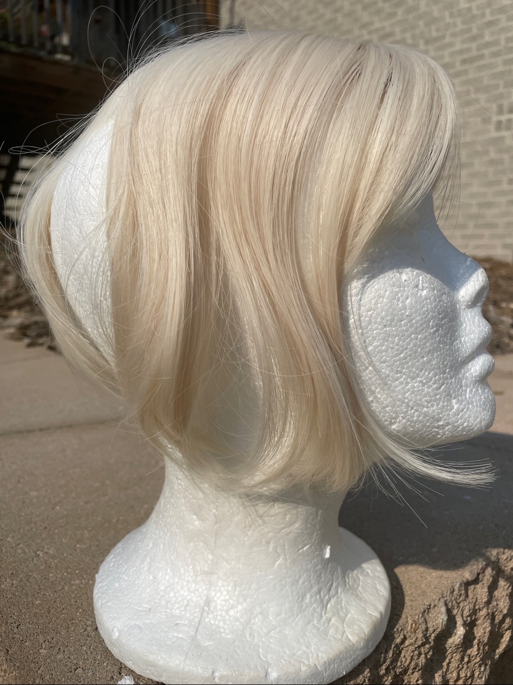 NWT 11” approx white vanilla blonde natural topper feather bangs #60 brand new - Picture 16 of 16